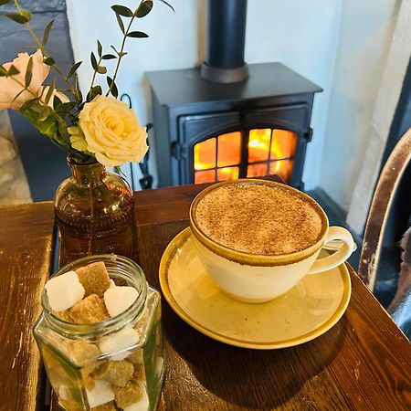 The Kings Arms Hotel Stow-on-the-Wold Ngoại thất bức ảnh