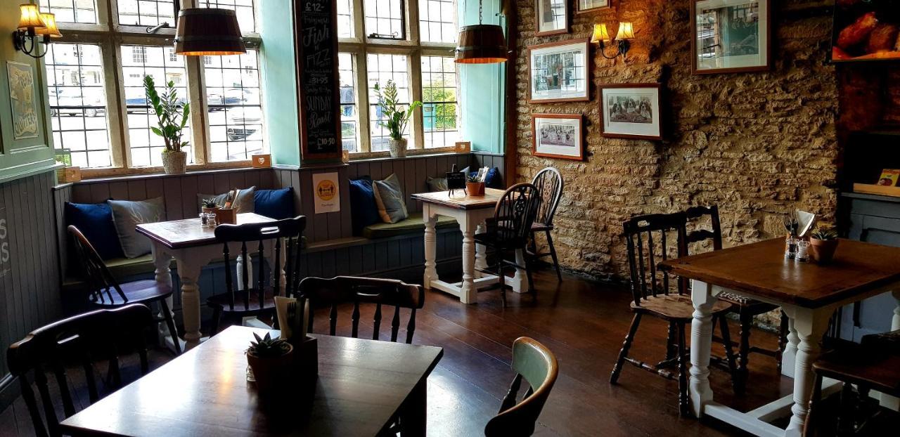 The Kings Arms Hotel Stow-on-the-Wold Ngoại thất bức ảnh