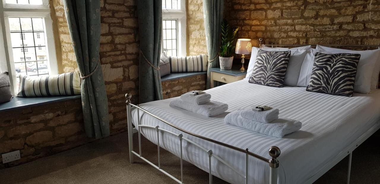 The Kings Arms Hotel Stow-on-the-Wold Ngoại thất bức ảnh