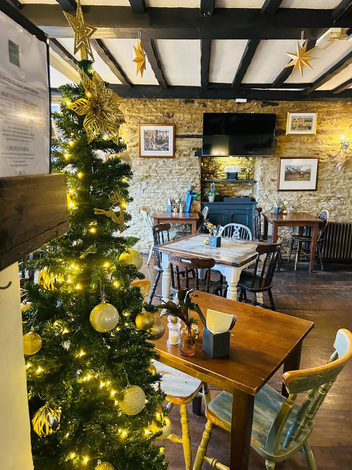 The Kings Arms Hotel Stow-on-the-Wold Ngoại thất bức ảnh