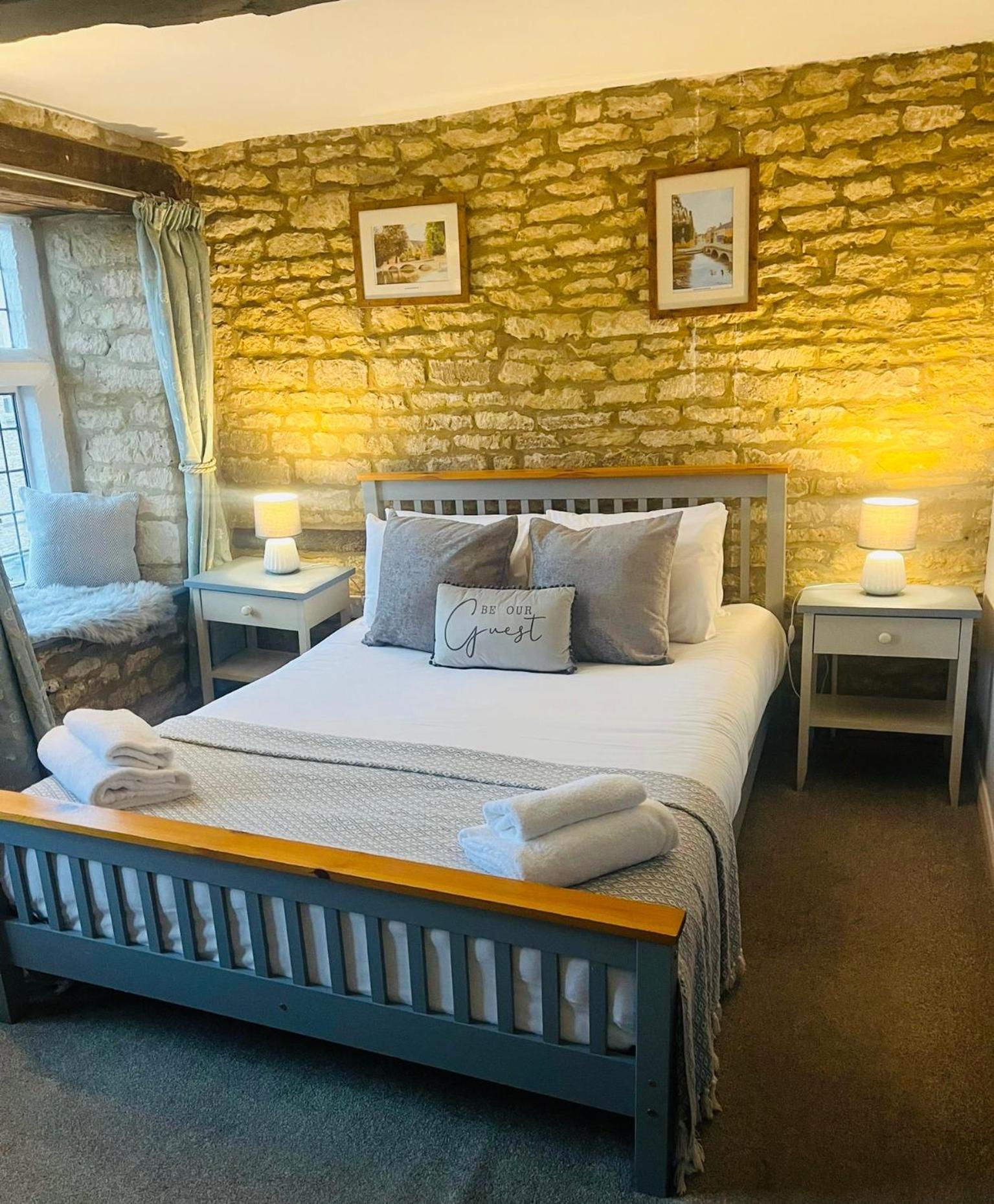 The Kings Arms Hotel Stow-on-the-Wold Ngoại thất bức ảnh