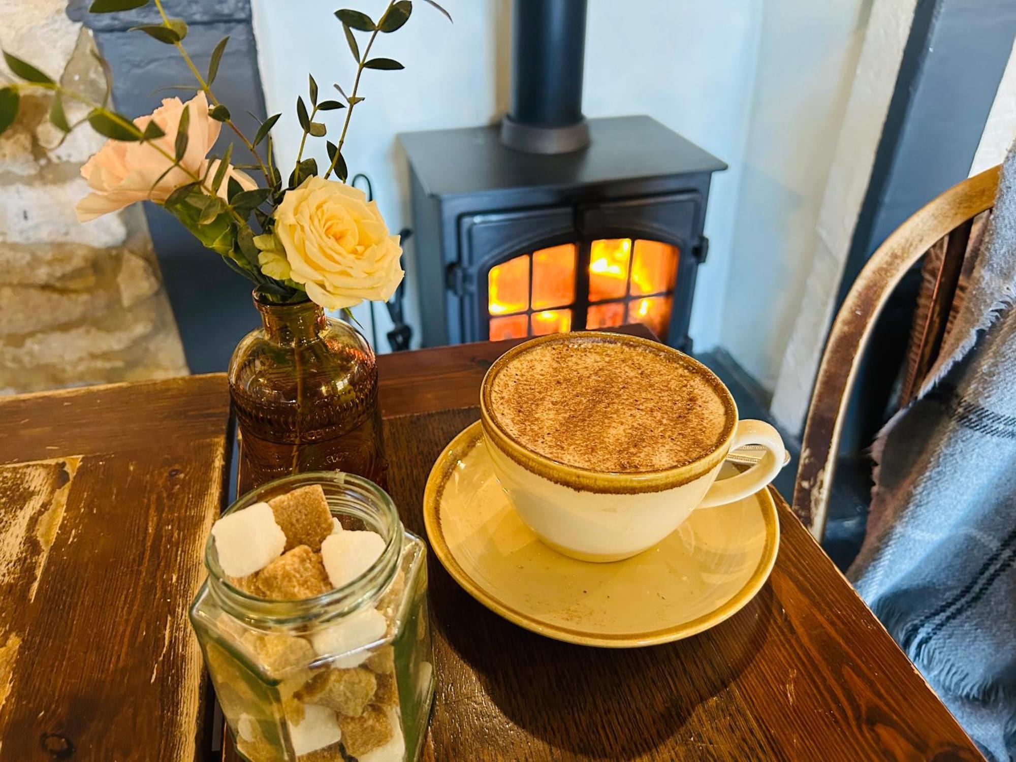 The Kings Arms Hotel Stow-on-the-Wold Ngoại thất bức ảnh