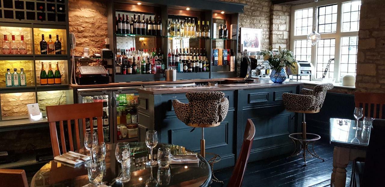 The Kings Arms Hotel Stow-on-the-Wold Ngoại thất bức ảnh